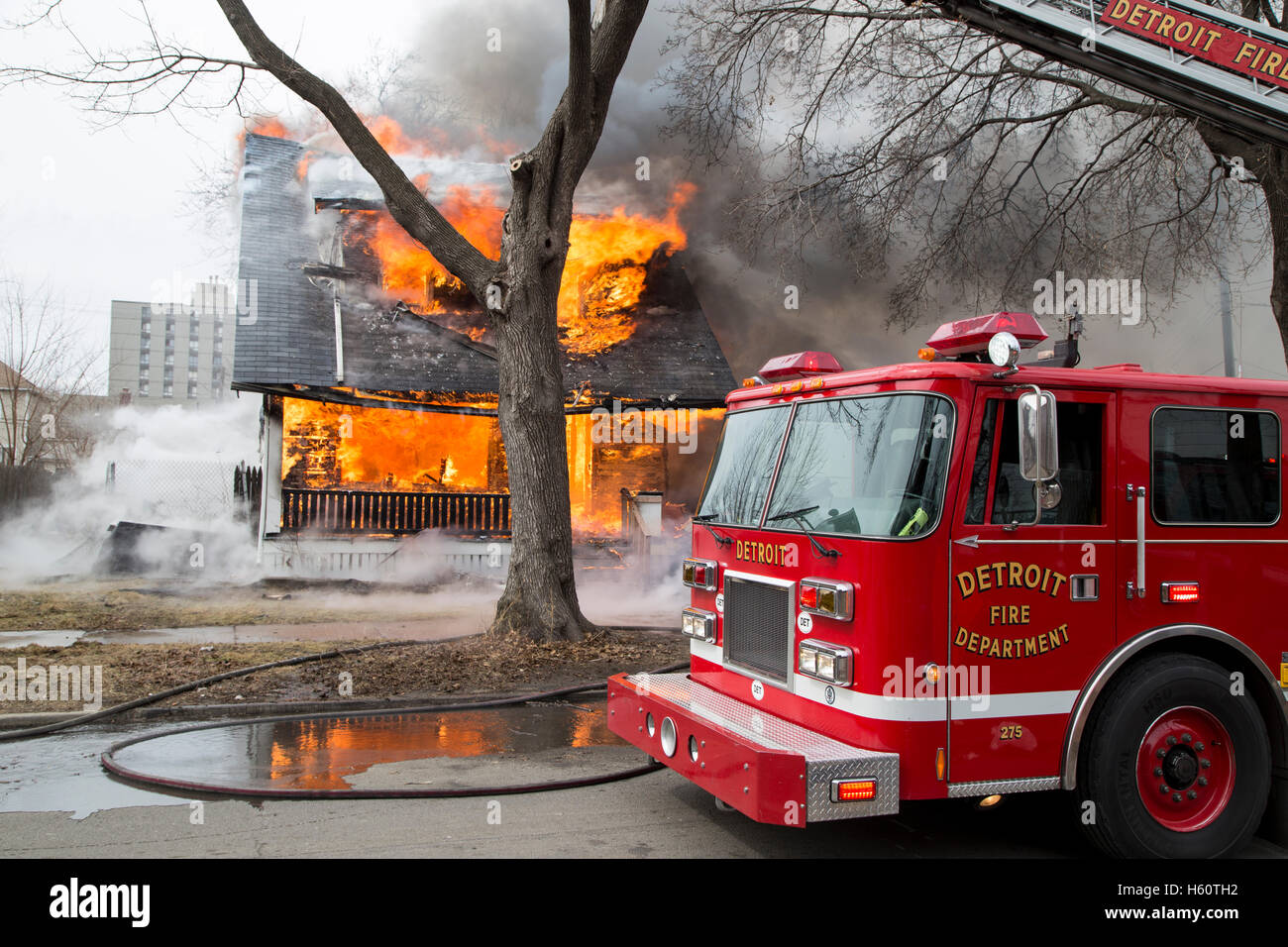 Camion pompiers aériens et d'extinction d'incendie, Detroit, Michigan USA Banque D'Images