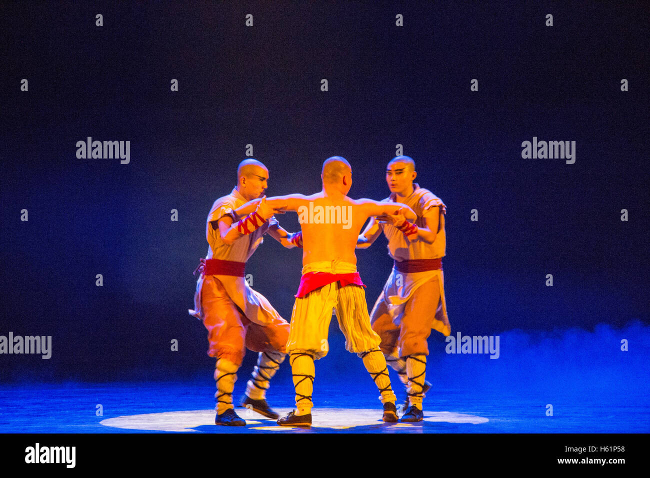 La légende de Kung Fu, performance à Pékin Théâtre rouge. Merveilleuse histoire sur scène. En Chine. Banque D'Images