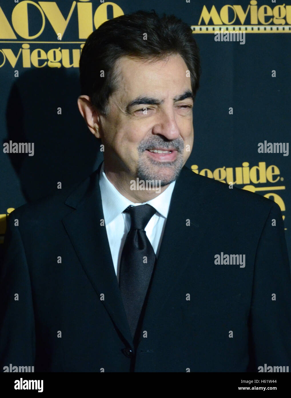 Joe Mantegna arrive à la 24e édition du Gala des Prix du Cinéma de l'hôtel Hilton Universel le 5 février 2016 Banque D'Images