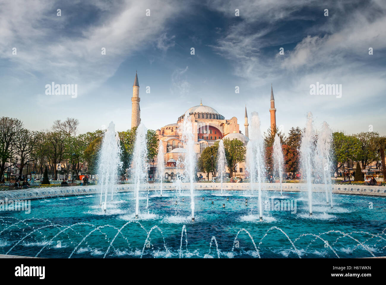 Le musée Sainte-Sophie, Istanbul, Turquie. L'extérieur de la mosquée Sainte-Sophie à Istanbul, Turquie Banque D'Images