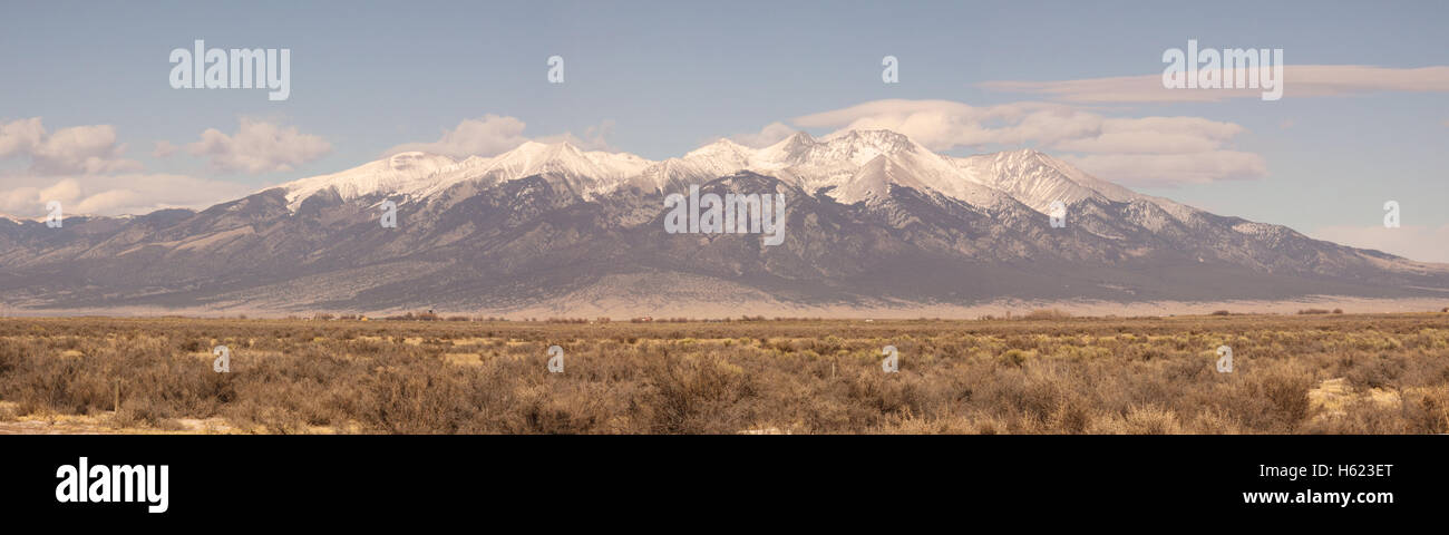 Une vue panoramique de la montagnes Sangre de Cristo. Banque D'Images