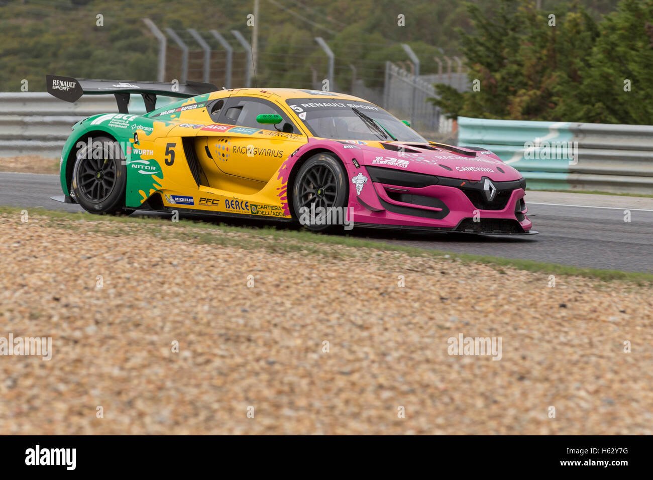 23 octobre, 2016. Estoril, Portugal. Le # 5 de l'équipe de l'Oregon (ITA), entraînée par Pedro Moleiro (EPR) et Adalberto Baptista (BRA) pendant la course de Renault Sport Trophy, au cours de l'European Le Mans Series Estoril Week-End Crédit : Alexandre de Sousa/Alamy Live News Banque D'Images