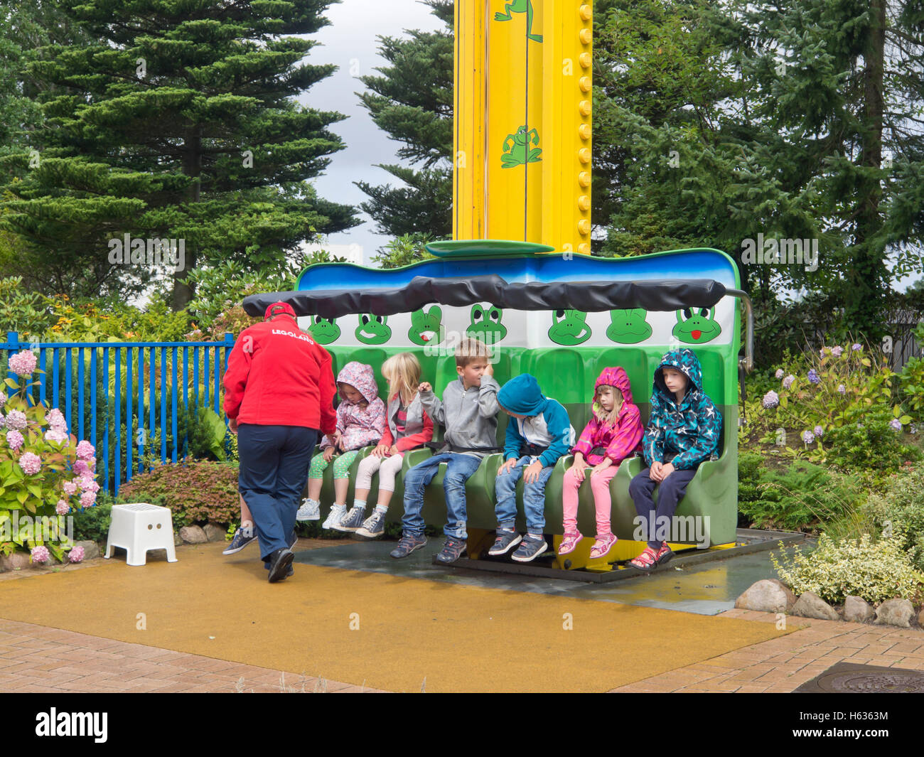 Legoland Billund Danemark, parc d'attractions avec pour tous les groupes d'âge, ici le saut de la grenouille pour les plus petits Banque D'Images