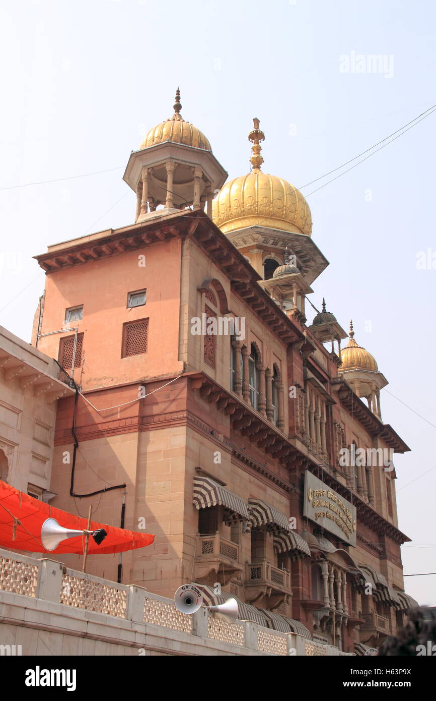 Gurudwara Sisganj Sahib, Chandni Chowk, Old Delhi, Inde, sous-continent indien, en Asie du Sud Banque D'Images