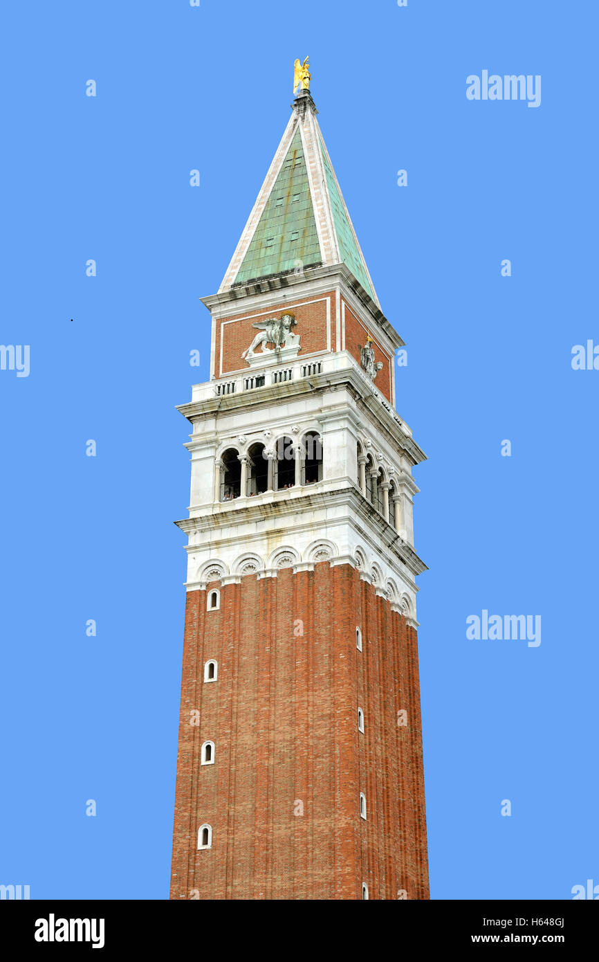 Bell Tower sur la place Saint Marc de Venise en Italie - Campanile. Banque D'Images