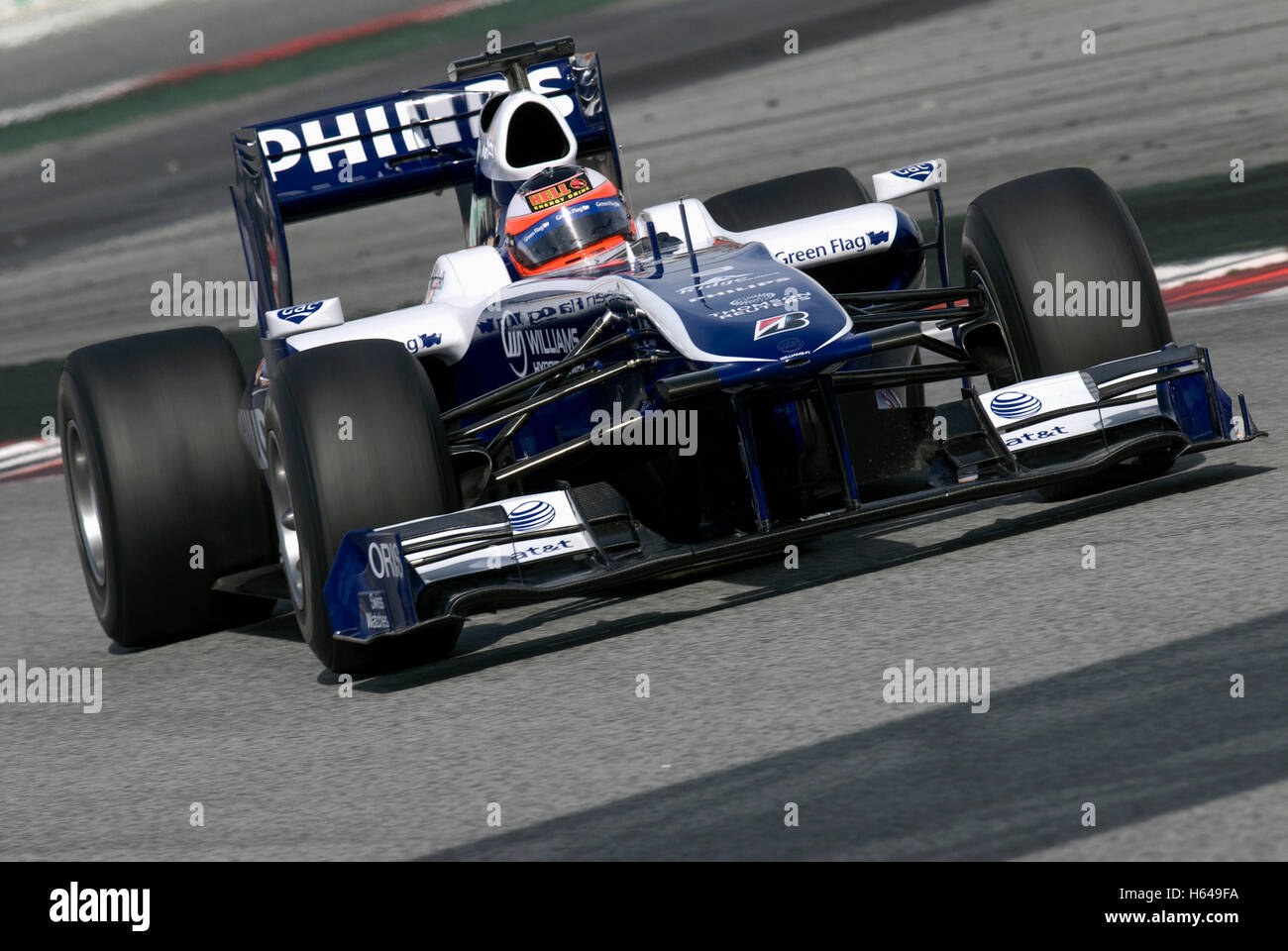 Motorsports, Rubens Barrichello, au Brésil, dans la Williams FW31, voiture de course de Formule 1 à l'essai au circuit de Catalogne Banque D'Images
