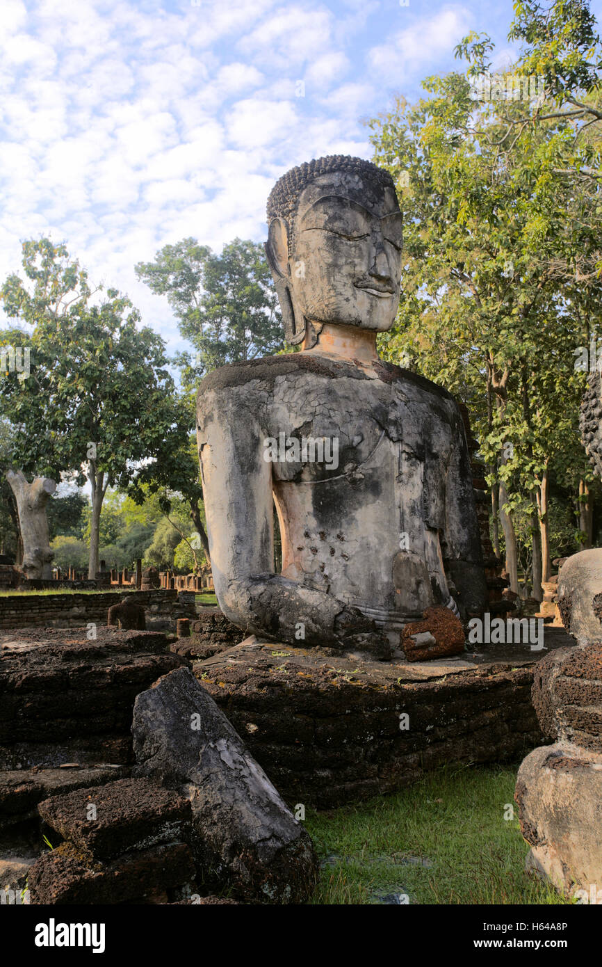 La Thaïlande, Kamphaeng Phet, statues de Bouddha de Wang Tai Surat, UNESCO World Heritage Banque D'Images