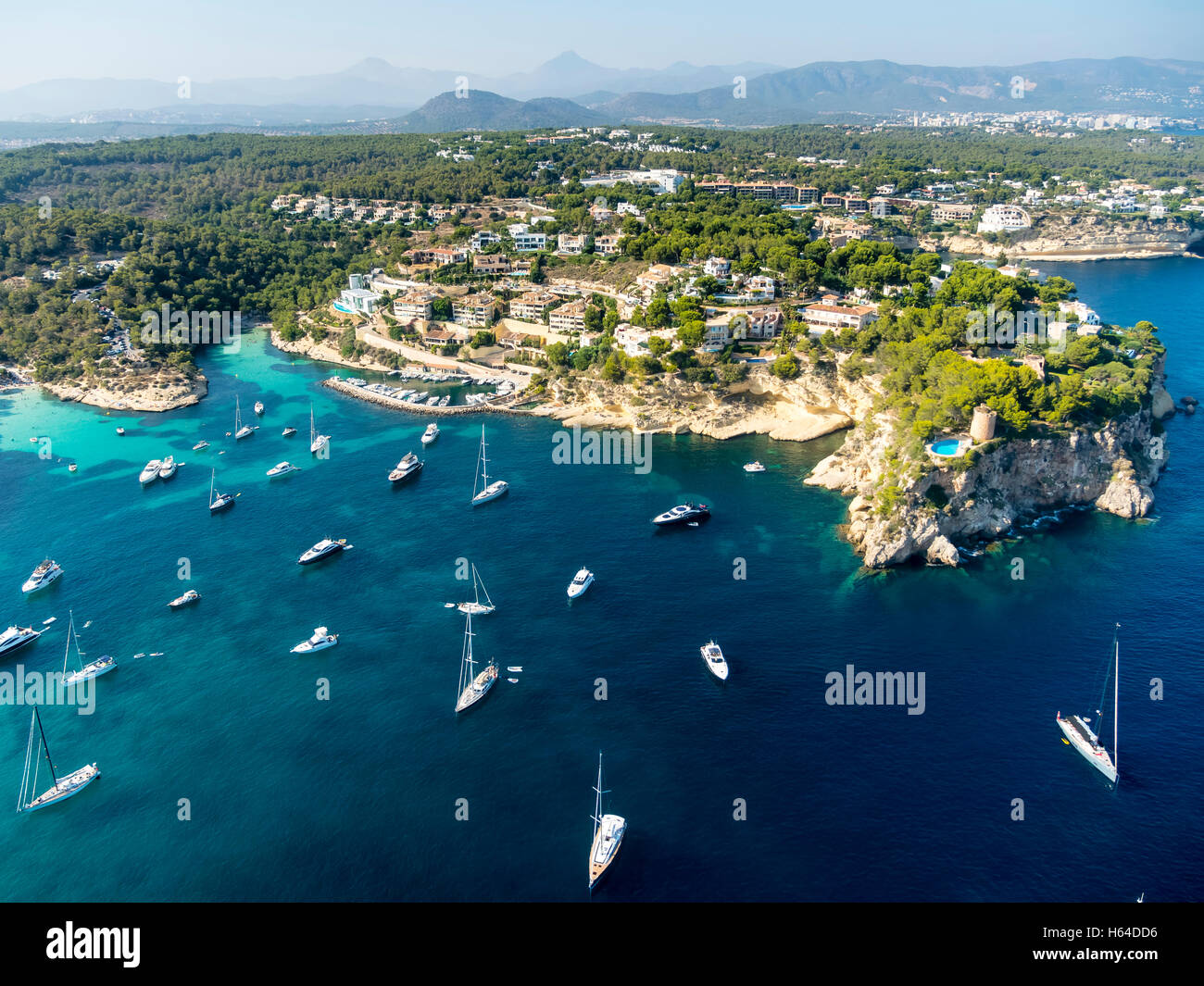 Espagne, Majorque, Palma de Mallorca, vue aérienne, El Toro, Villas et yachts près de Portals Vells Banque D'Images