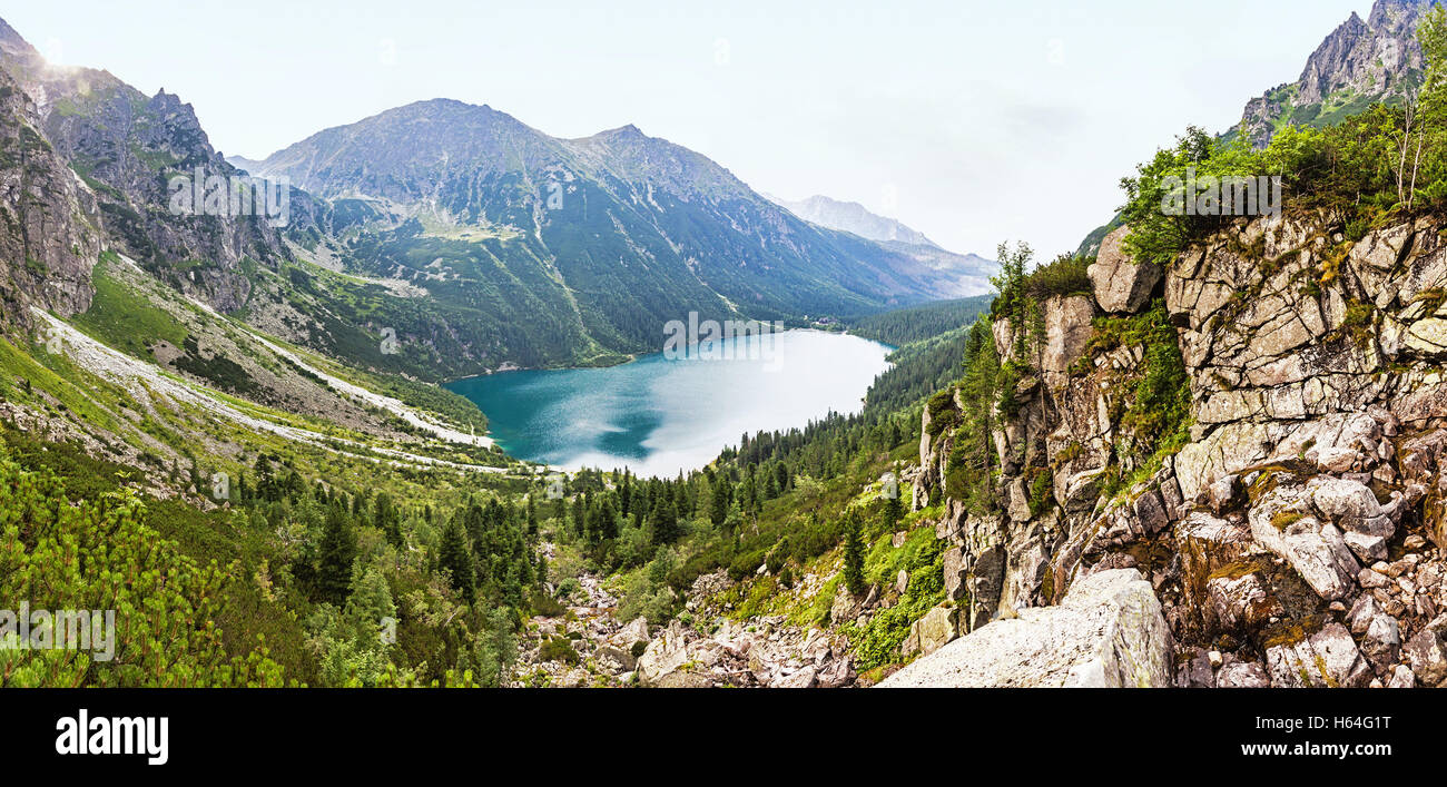 Vue panoramique du lac Morskie Oko, Hautes Tatras, Pologne Banque D'Images