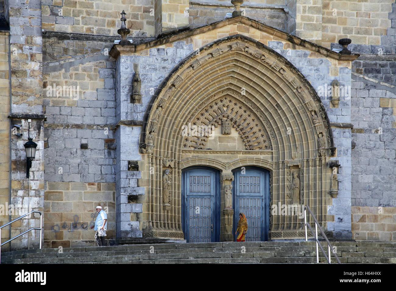 Porte de l'église Santa Maria de Gernika Guernica-lumo Espagne Banque D'Images