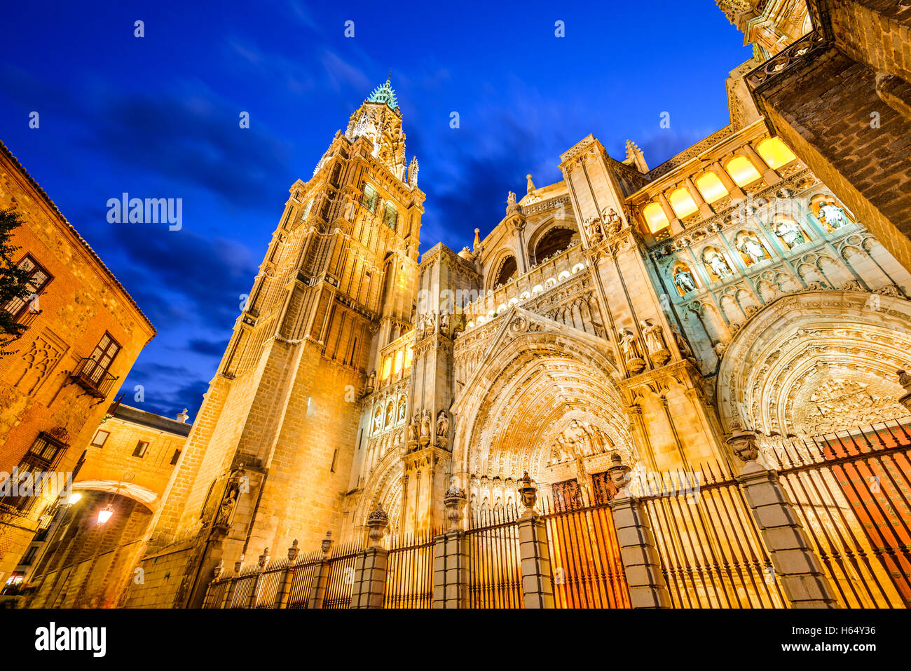 Toledo, Espagne. Catedral Primada Santa Maria de Toledo, construite en style gothique mudéjar (1226). Castilla la Mancha. Banque D'Images