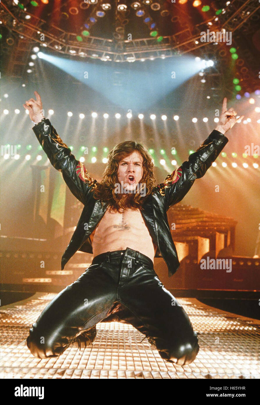 Rock Star (2001), Réalisateur : Stephen Herek, acteurs/Stars : Mark Wahlberg, Jennifer Aniston, Dominic West, chanteur d'un groupe hommage devient chanteur du vrai groupe il idolâtre Banque D'Images