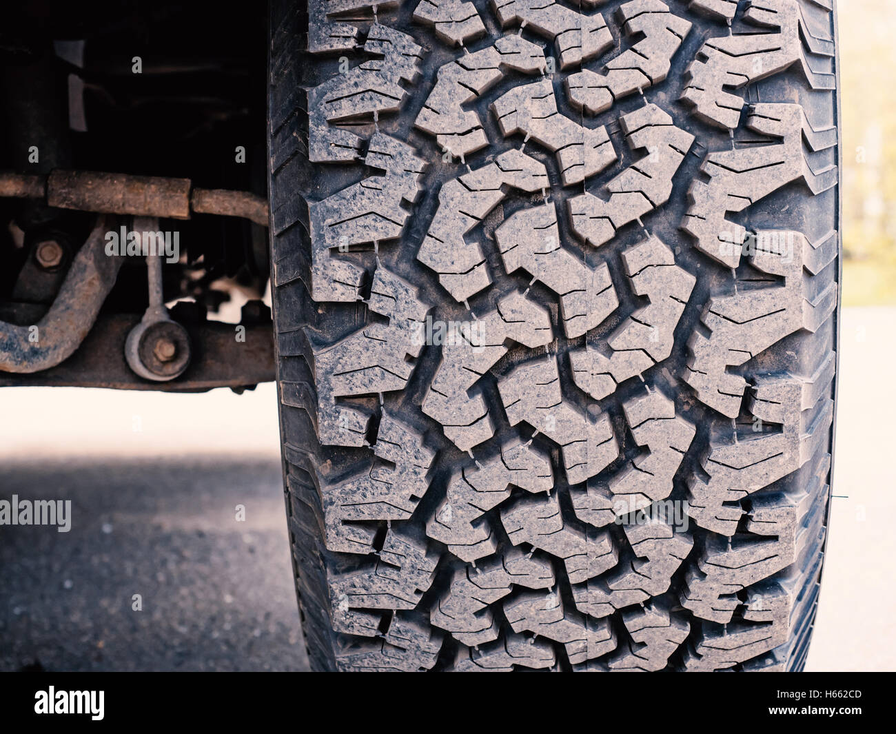 Close-up de la bande de roulement des pneus hors route Mud-Terrain Banque D'Images
