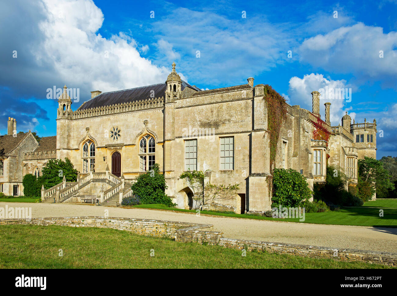 Abbaye de Lacock, Lacock, Wiltshire, Angleterre, Royaume-Uni Banque D'Images