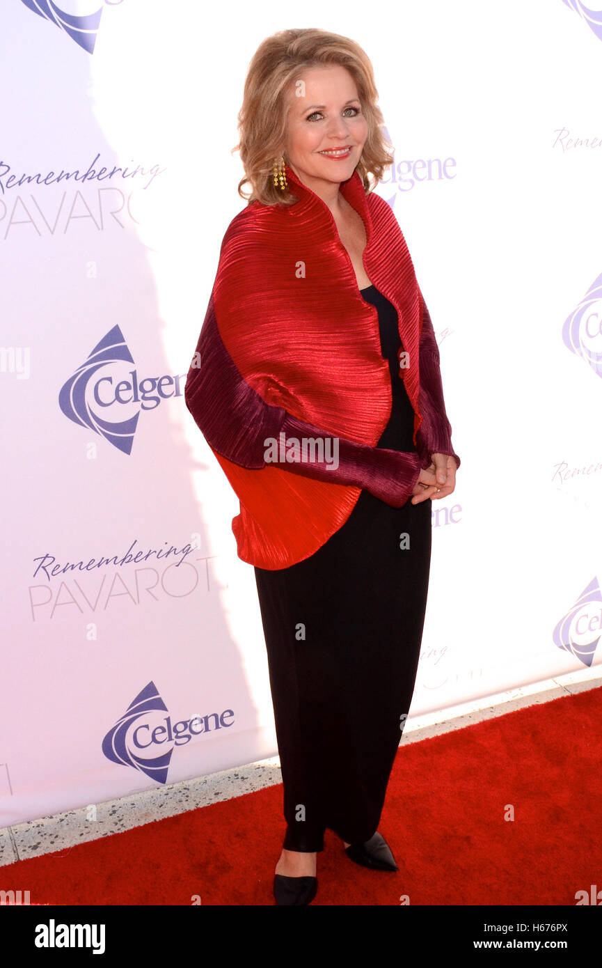 Renée Fleming fréquente l'Institut Salk Benefit concert "Pavarotti souvenir' avec des spectacles de Renée Fleming et Plácido Domingo au Pavillon Dorothy Chandler, le 25 septembre 2015 à Los Angles CA. Banque D'Images