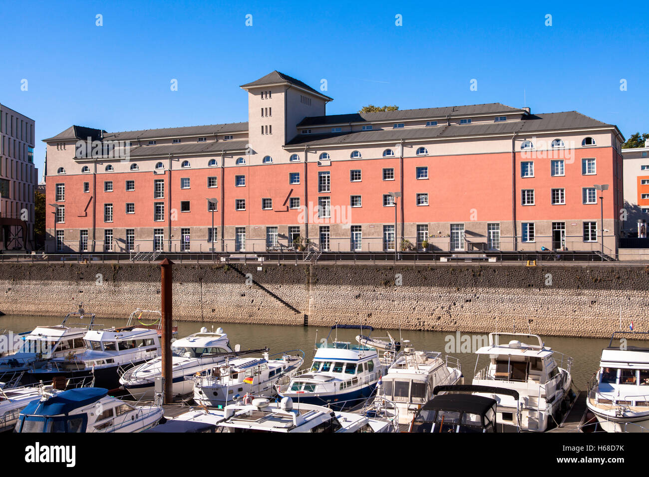 L'Europe, l'Allemagne, Cologne, le Kunsthaus Rhenania à la construction du port de Rheinau Banque D'Images