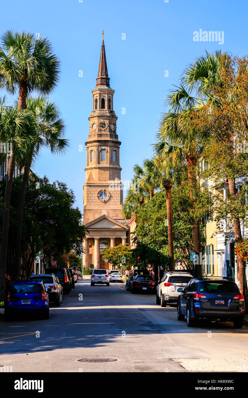 St Philip's Episcopal Church, la plus ancienne de l'état Congregational Church à Charleston SC au 142 de la rue de l'Église. Banque D'Images