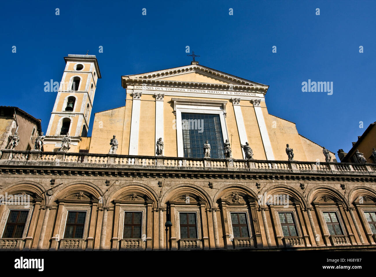L'Église des Douze Saints Apôtres, baroque, architectes Baccio Pontelli, Carlo Rainaldi, Carlo Fontana, 1714, Rome, Italie Banque D'Images