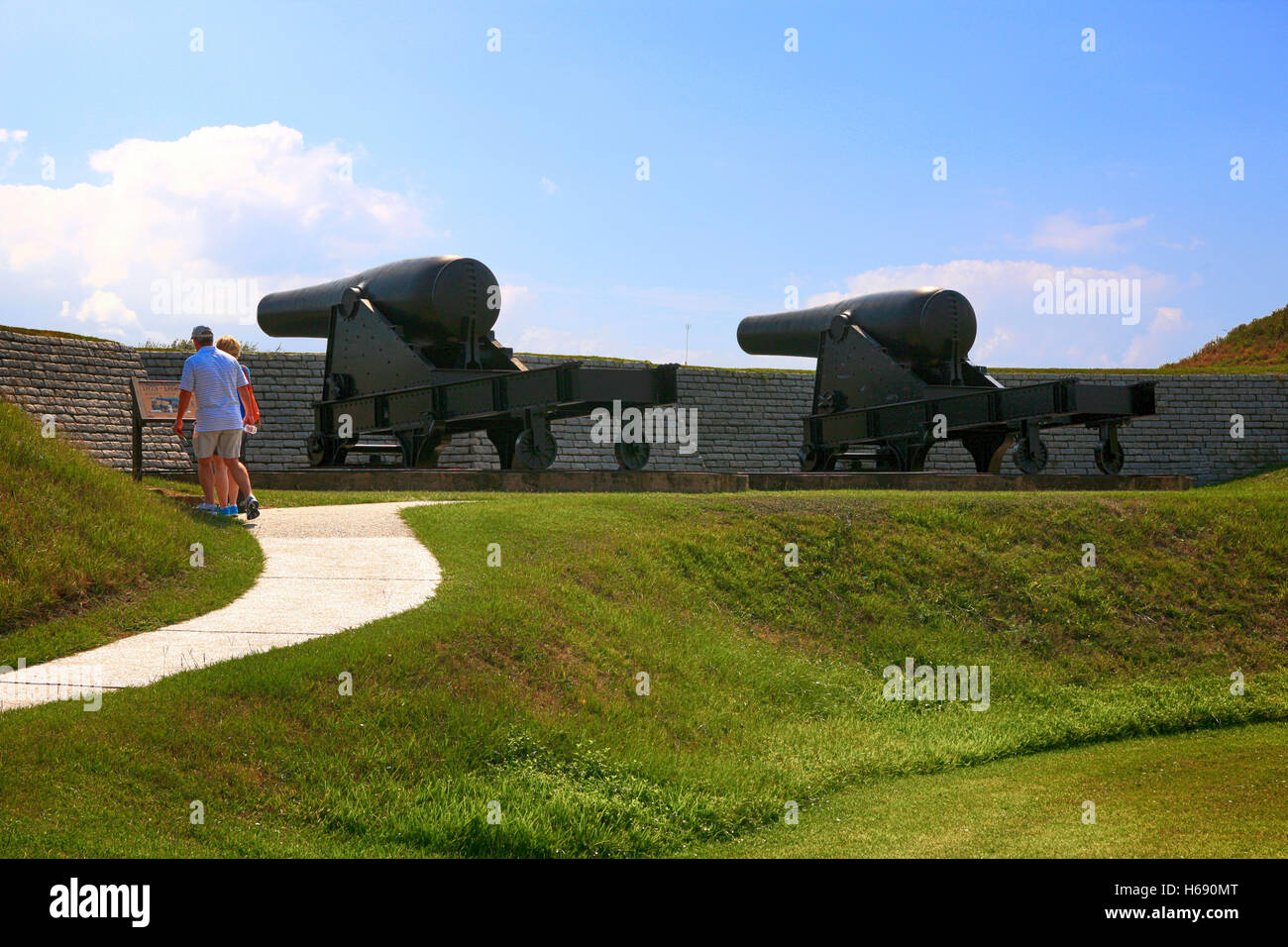 Canons à Fort Moultrie sur Sullivan's Island, SC. Construit en 1776 pour protéger la ville de Charleston. Banque D'Images