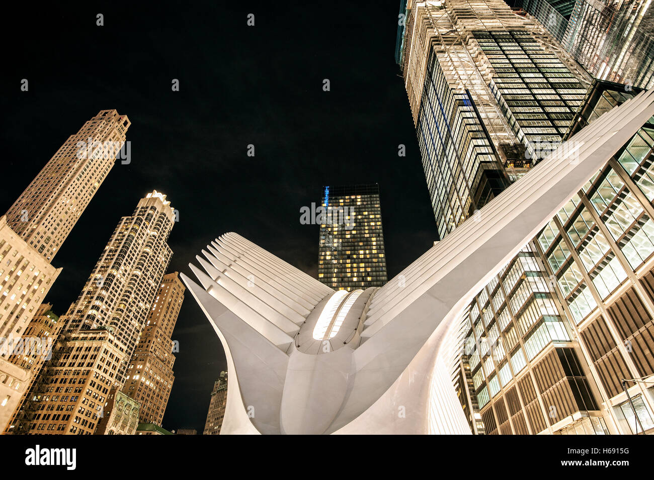 L'Oculus World Trade Center Transportation Hub conçu par l'architecte Santiago Calatrava à Ground Zero à Manhattan Banque D'Images
