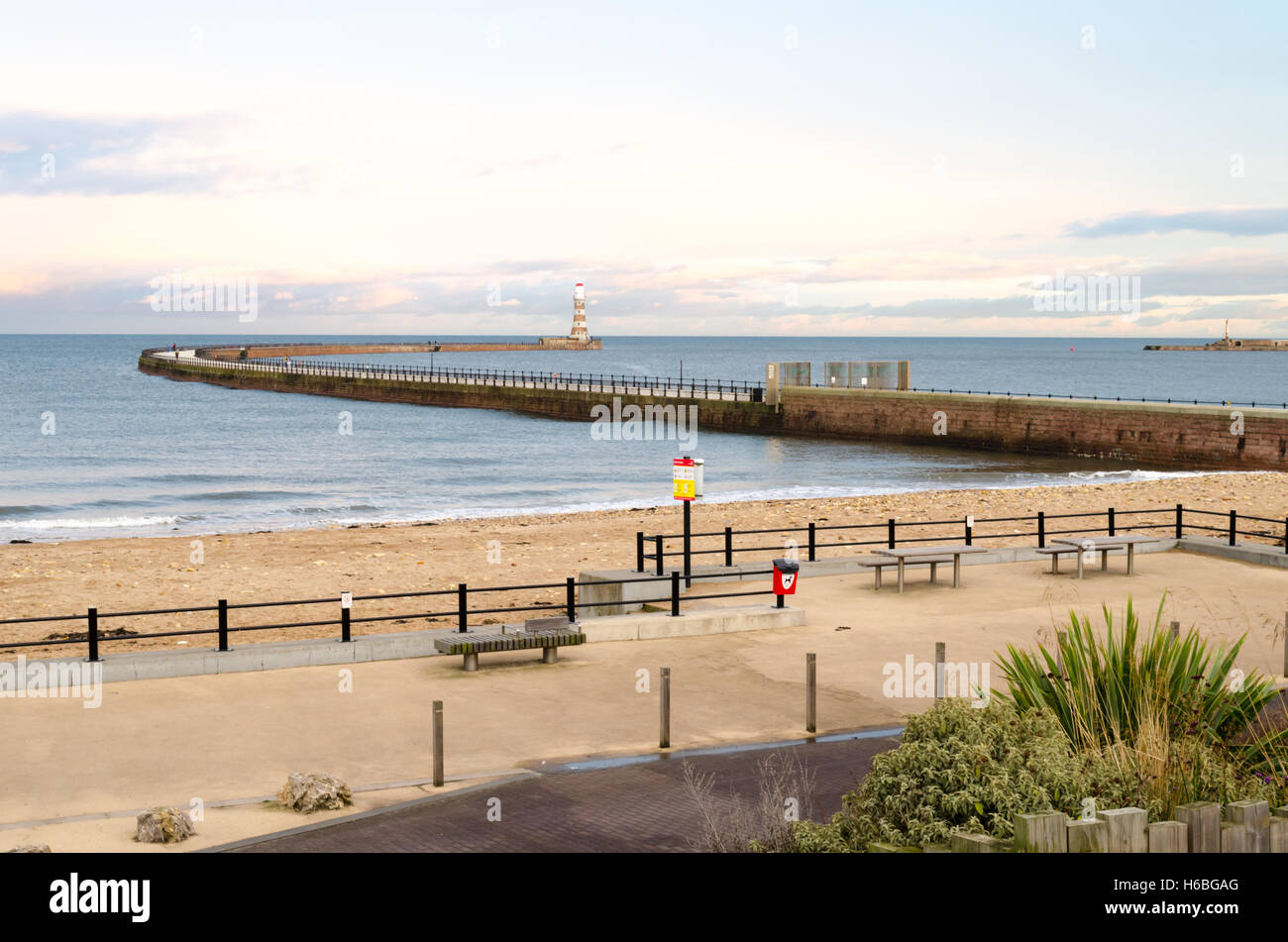 Roker pier et phare, Sunderland Banque D'Images