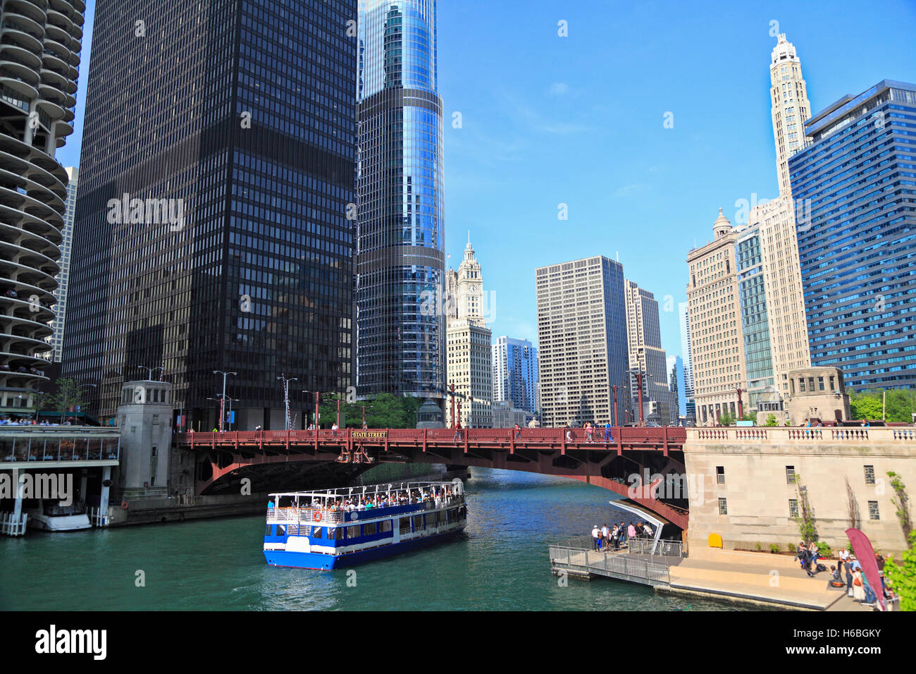 Le fleuve et les toits de Chicago, Illinois, États-Unis Banque D'Images