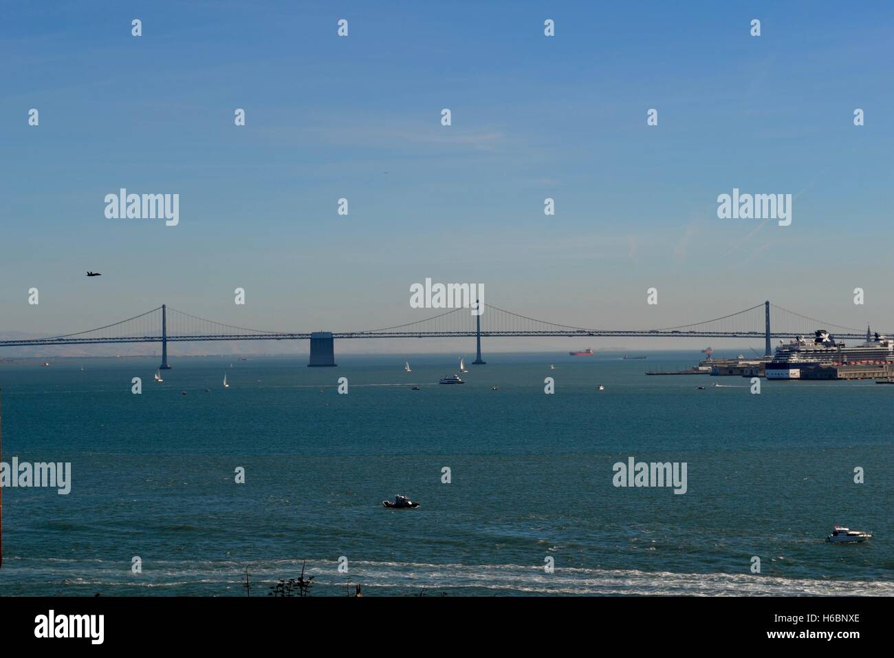 La pratique de la semaine de la flotte sur la Bay Area, vue de l'Alcatraz Banque D'Images