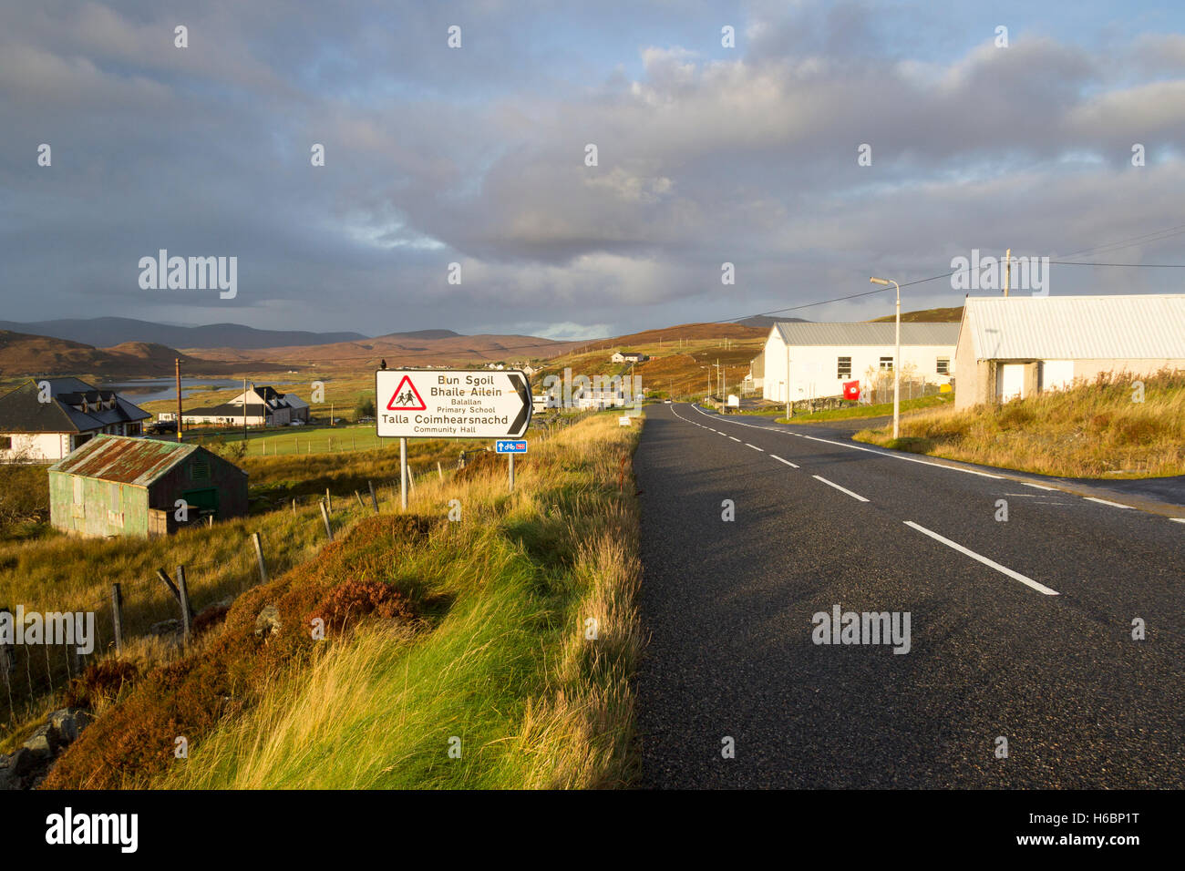 L'école primaire du village Balallan Signer Isle Of Lewis Western Isles Hébrides extérieures en Écosse United Kingdom Banque D'Images