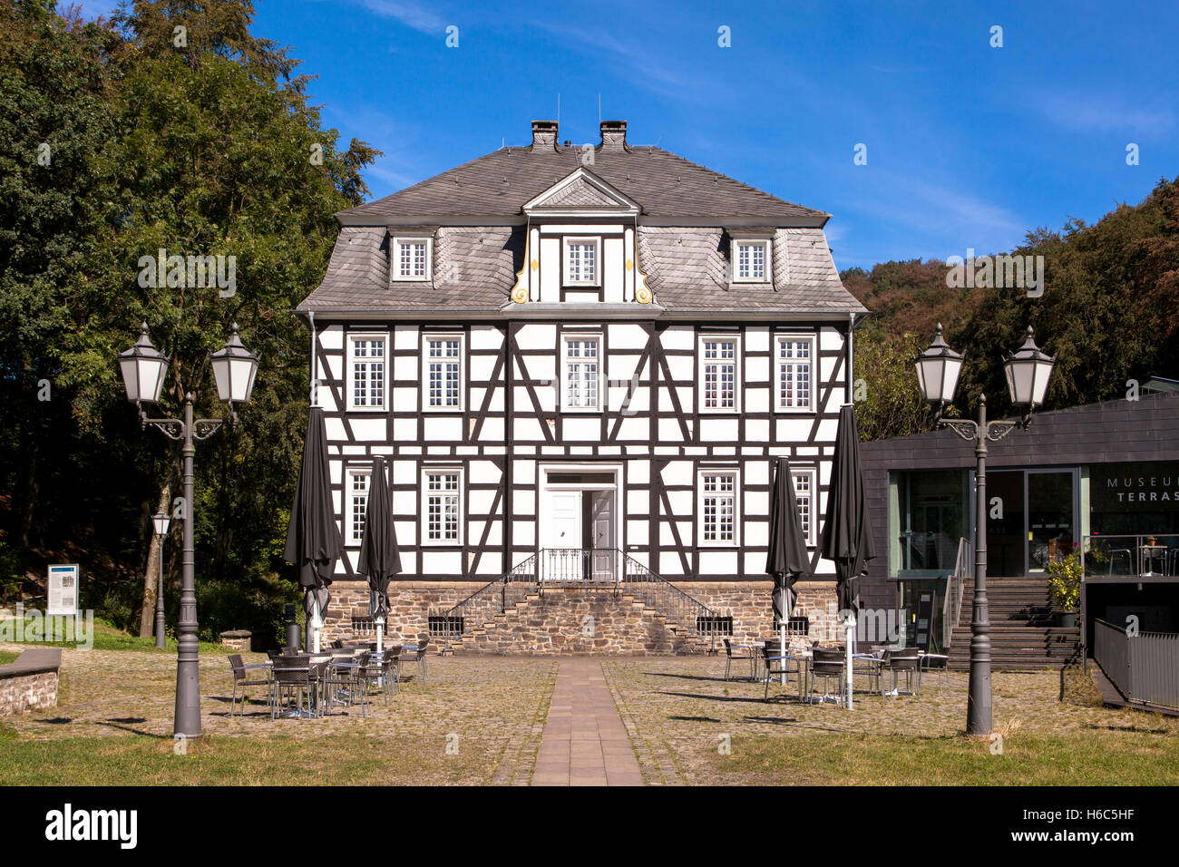 Allemagne, Hagen, Hagen, musée en plein air, maison à colombages, cet édifice abrite le Musée Allemand de forgé. Banque D'Images
