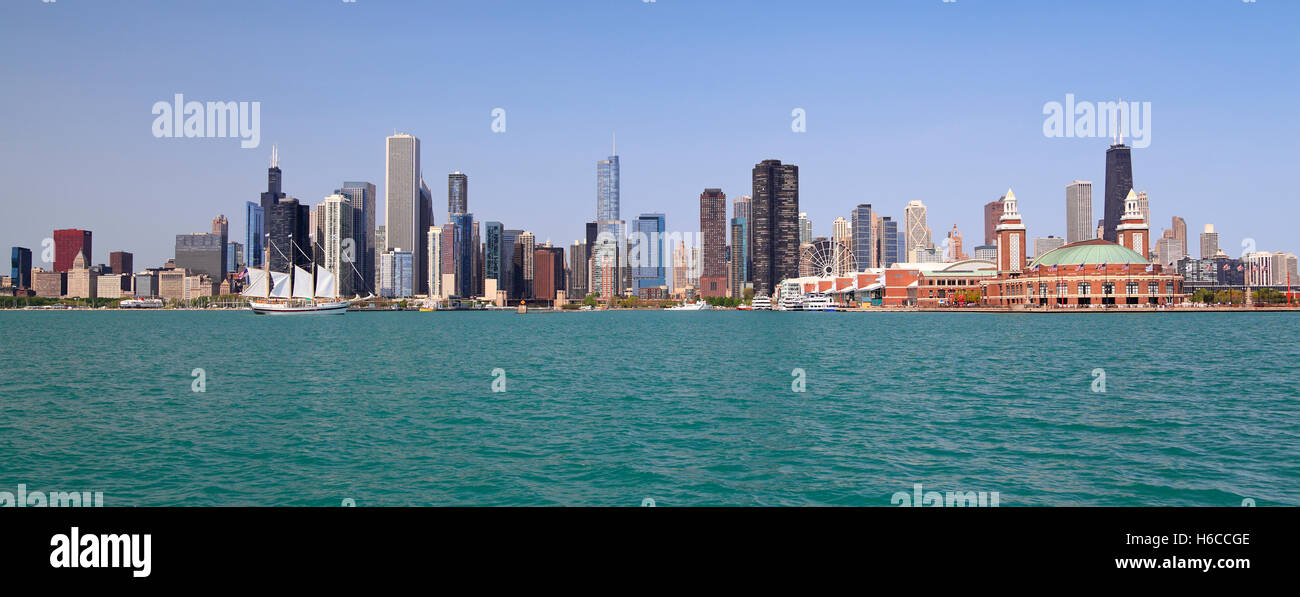 Horizon de Chicago et le lac Michigan, Illinois, États-Unis Banque D'Images