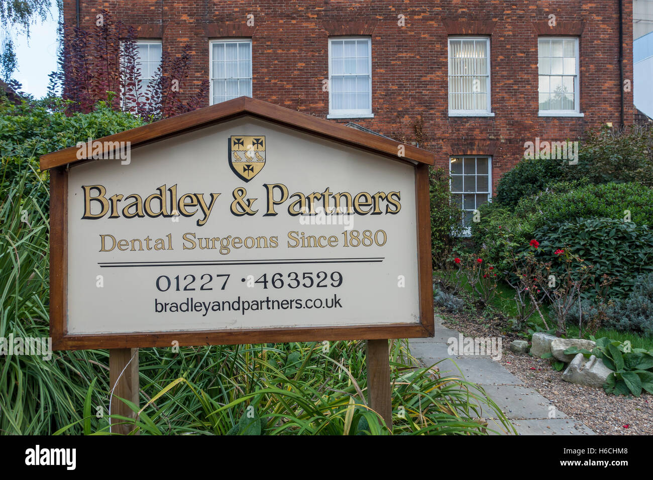 Bradley et partenaires chirurgien-dentiste Dentiste St Peters Lane Canterbury Kent Banque D'Images