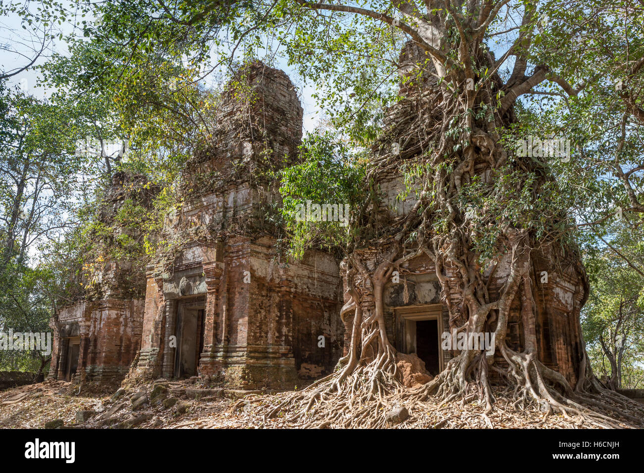 Sanctuaire principal, temples hindous du début du Xe siècle, temple Prasat PAM, Koh Ker, alias Chok Gargyar, Siem Reap, Cambodge Banque D'Images