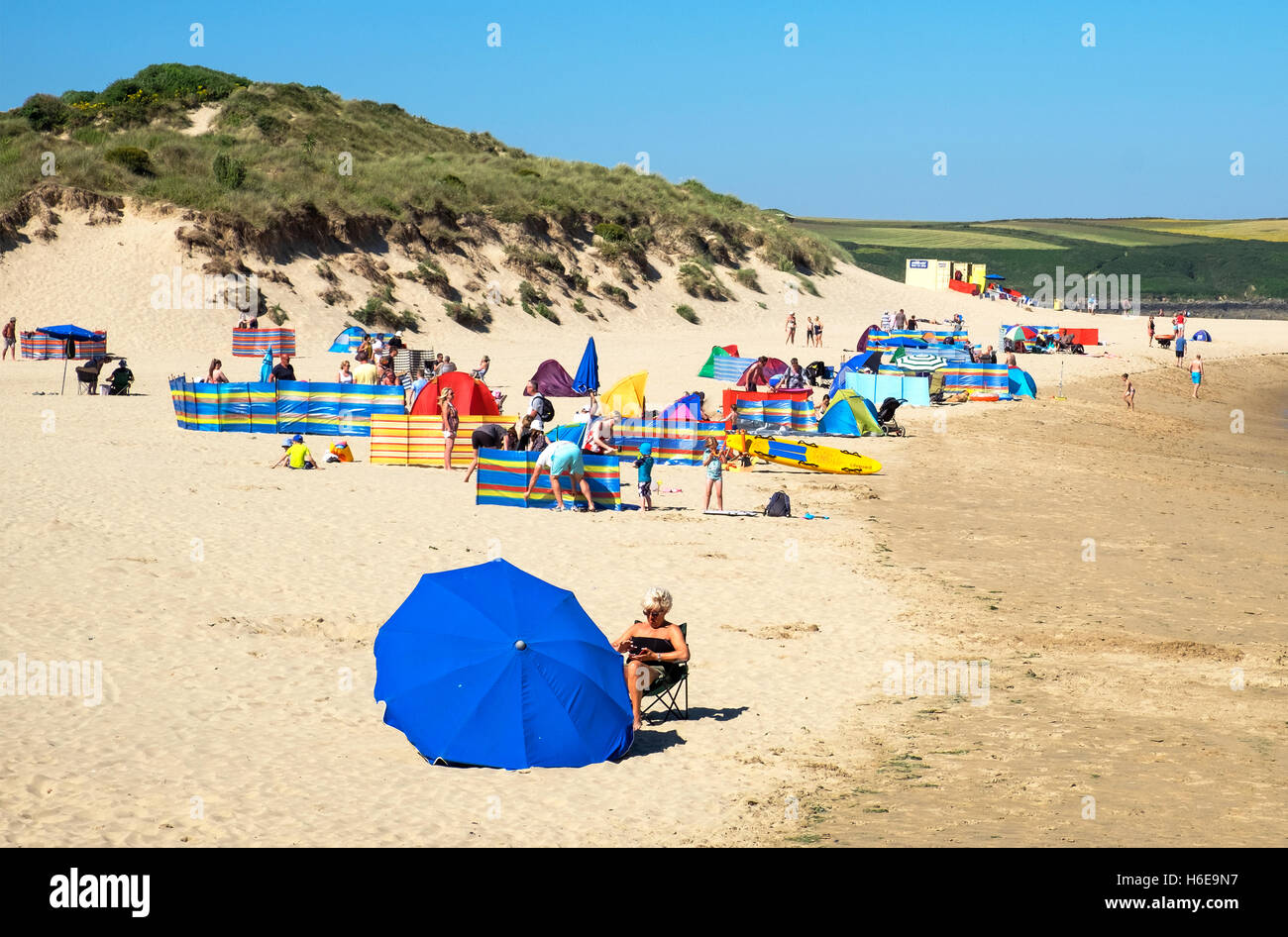 La plage de Crantock à Cornwall, UK Banque D'Images