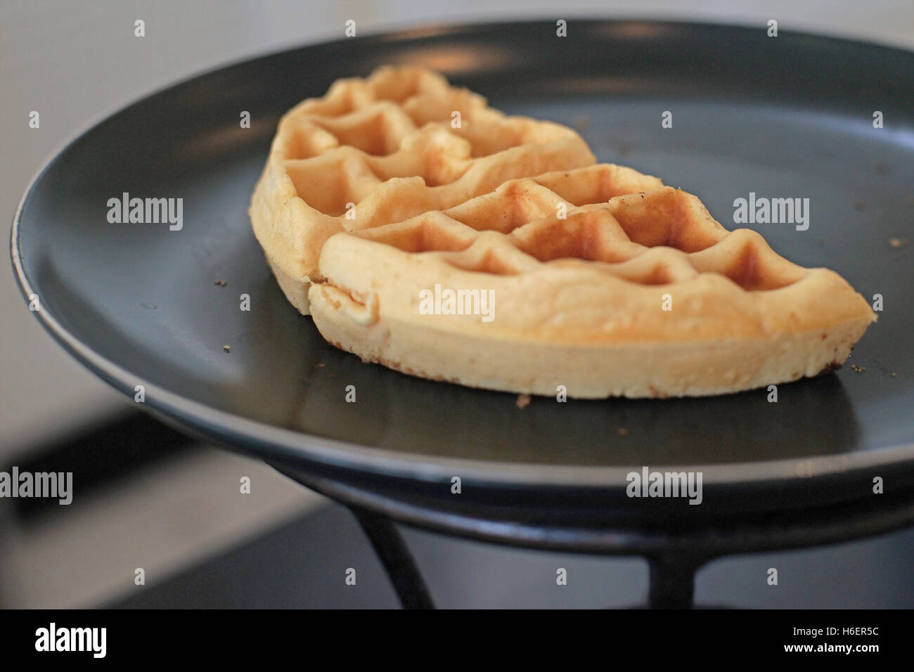 Gaufre belge pour le petit-déjeuner buffet boulangerie sur ligne Banque D'Images