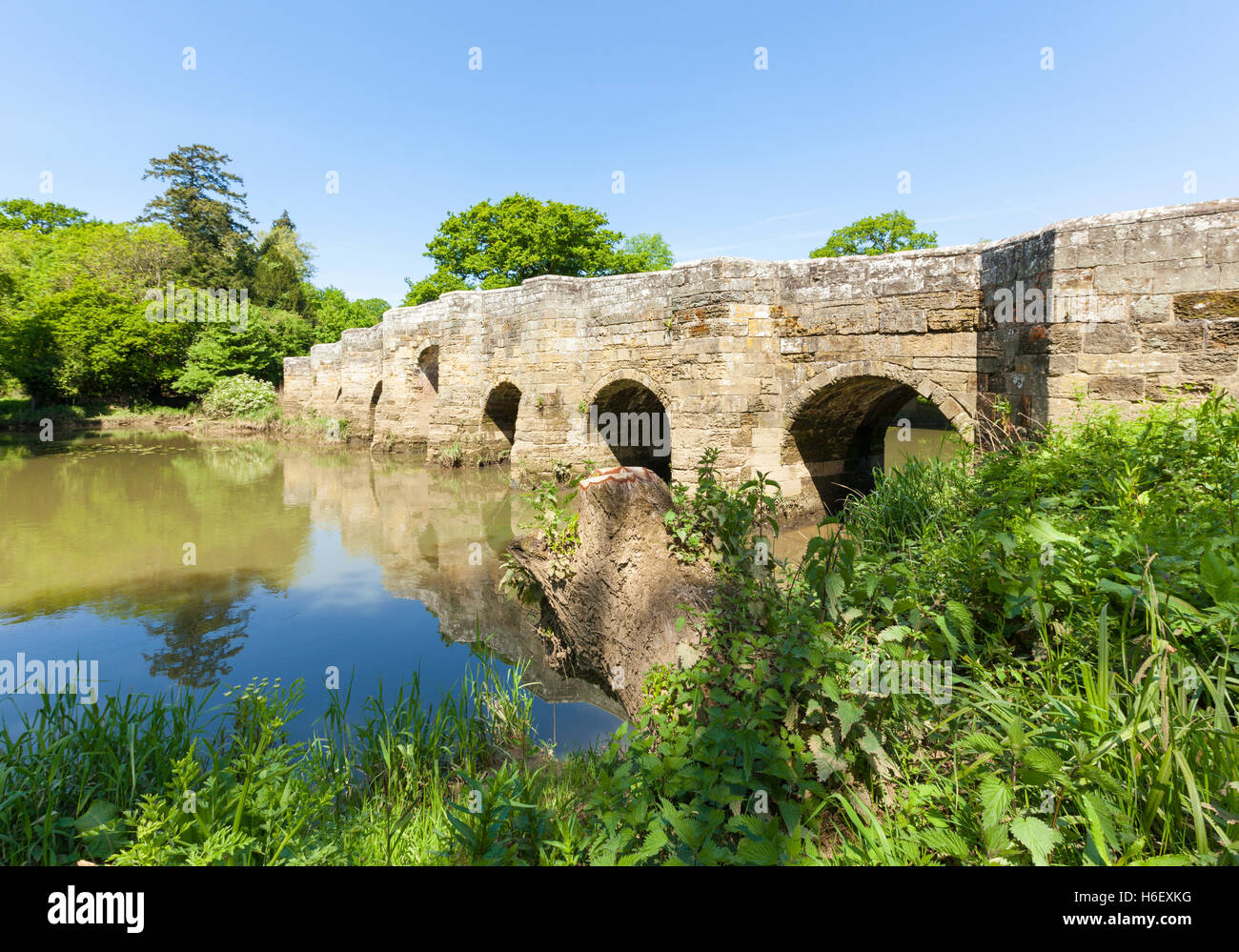 Stopham bridge crossing River Arun près de Littlehampton, Chichester, West Sussex, UK Banque D'Images