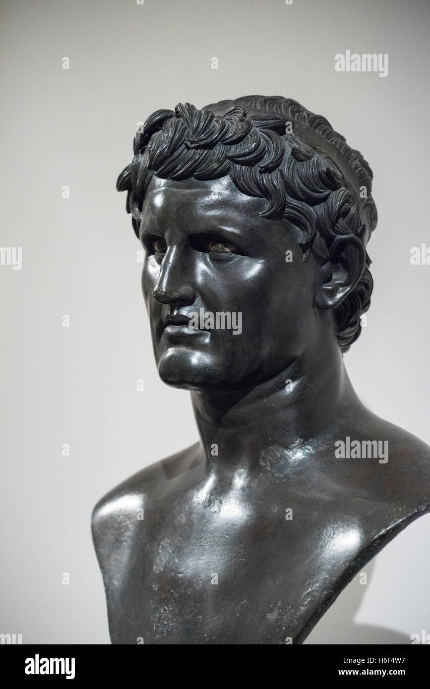 Naples. L'Italie. Séleucos I Nicator (ca. 358 BC - 281 BC) buste en bronze romain de la villa des Papyri, Herculanum. Banque D'Images