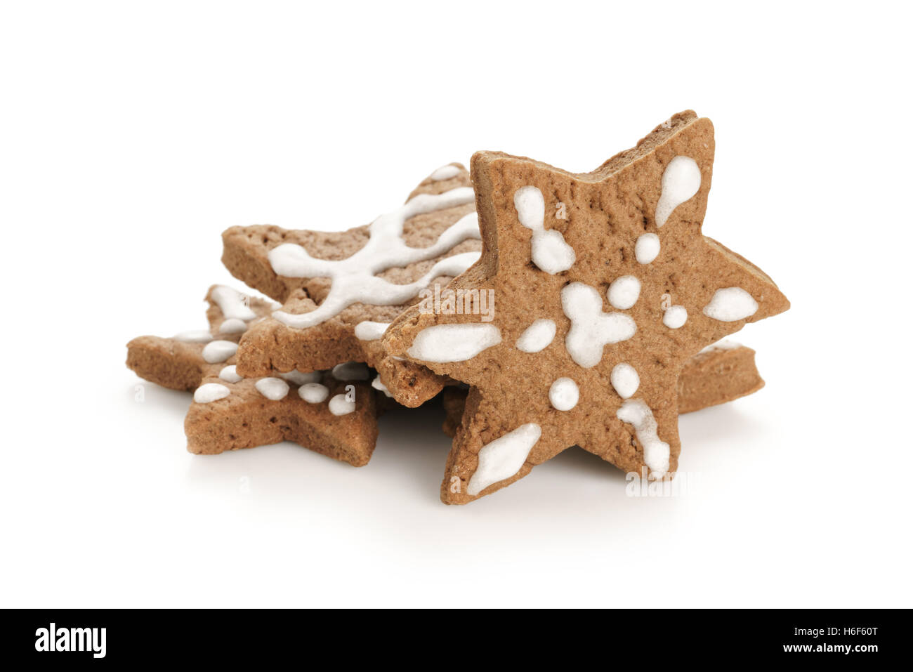 Vitrage en forme d'étoile de Noël isolé cookies cacao Banque D'Images