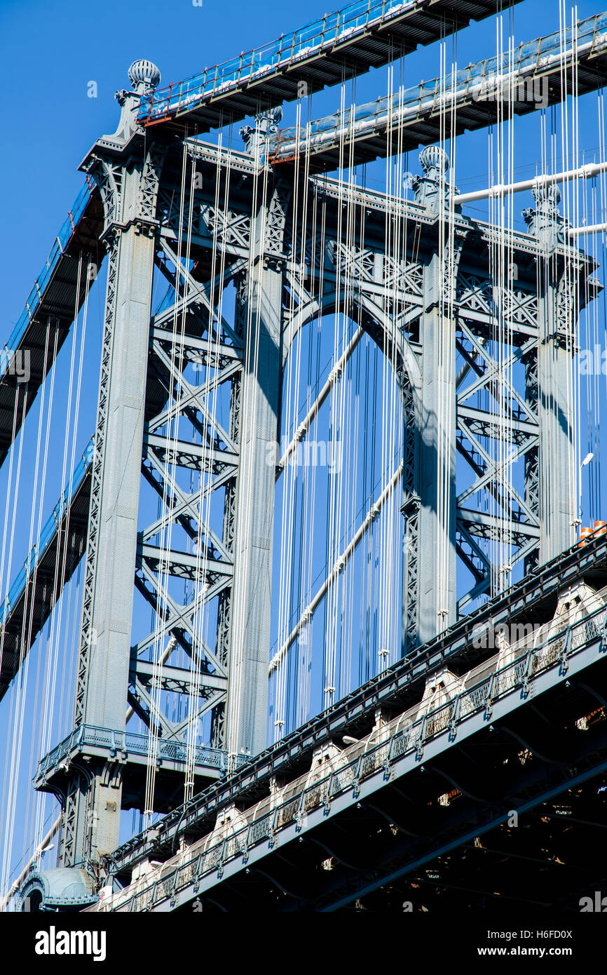 Portrait d'un détail du pont de Brooklyn, à New-York. Banque D'Images