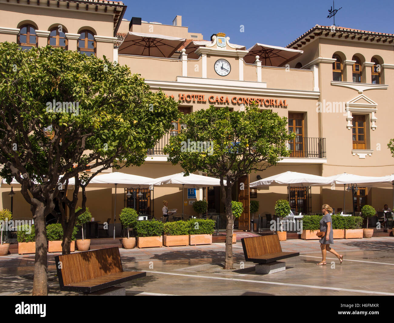 Hébergement à l'hôtel Casa Consistorial, Fuengirola. Costa del Sol, Malaga province. Andalousie Espagne. L'Europe Banque D'Images