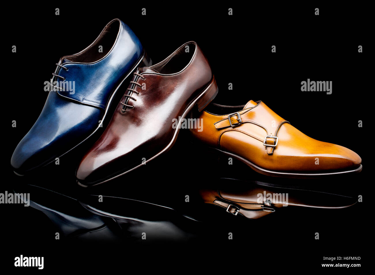 L'artisanat fait main italienne chaussures en cuir. Italie Europe Photo  Stock - Alamy