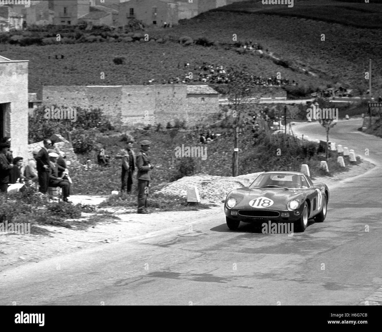 Targa Florio, Guichet et Ferrari 250GTO by Facetti-64 1964 Banque D'Images