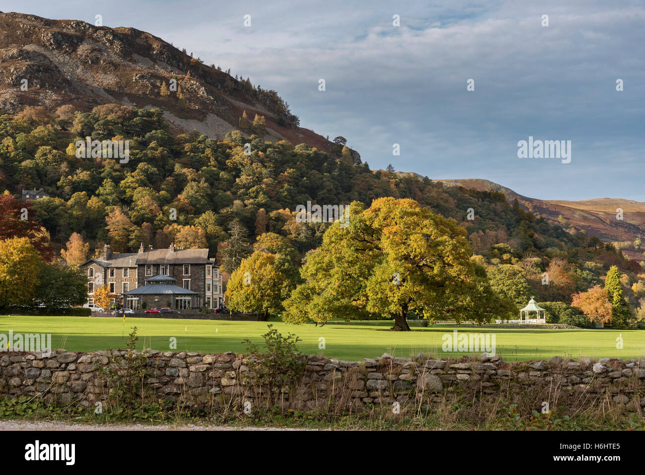 L'auberge sur le lac. Ullswater Glenridding. La région de Cumbria. Lake District . Les lacs. Nord-ouest de l'Angleterre. Banque D'Images L'auberge sur le lac. Ullswater Glenridding. La région de Cumbria. Lake District . Les lacs. Nord-ouest de l'Angleterre. Banque D'Images