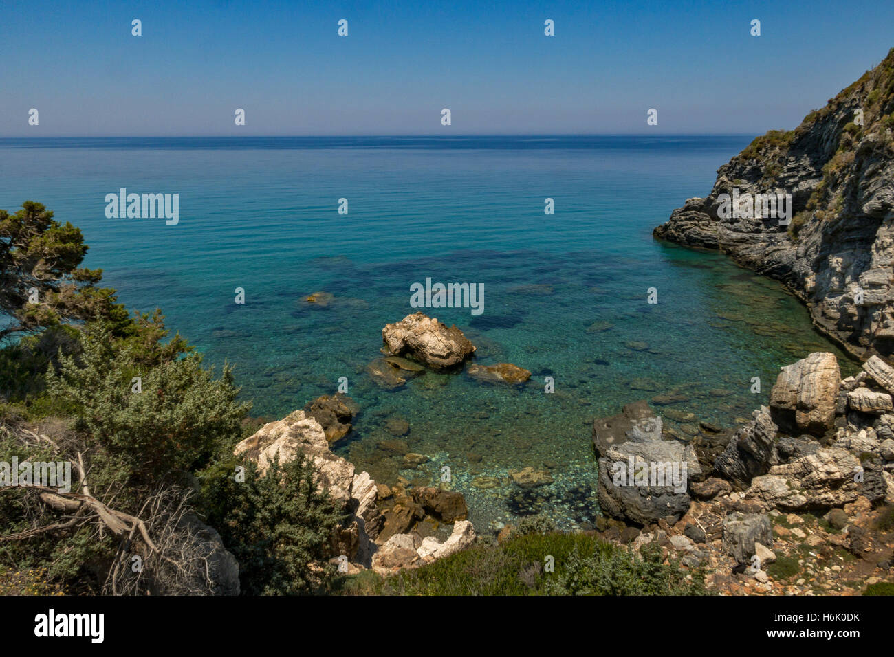 Vue panoramique d'une anse Karlovassi Samos Grèce Banque D'Images