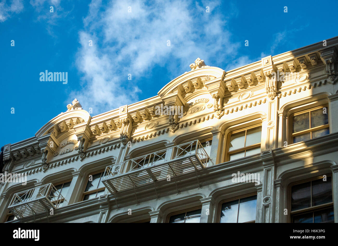 Détail d'un édifice en fonte dans Soho à New York City Banque D'Images