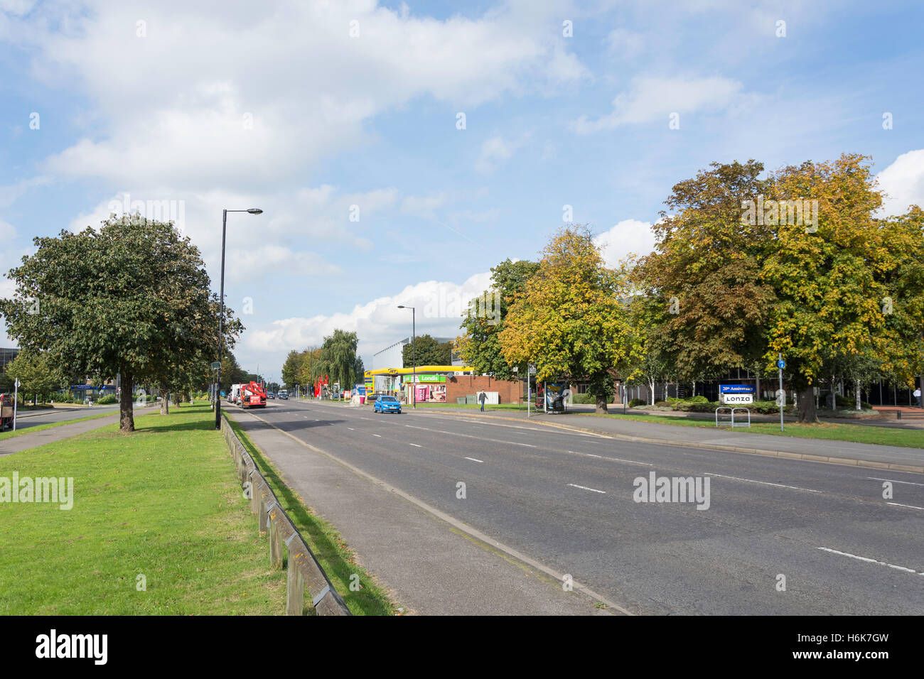 Bath Road (A4), Slough, Berkshire, Angleterre, Royaume-Uni Banque D'Images