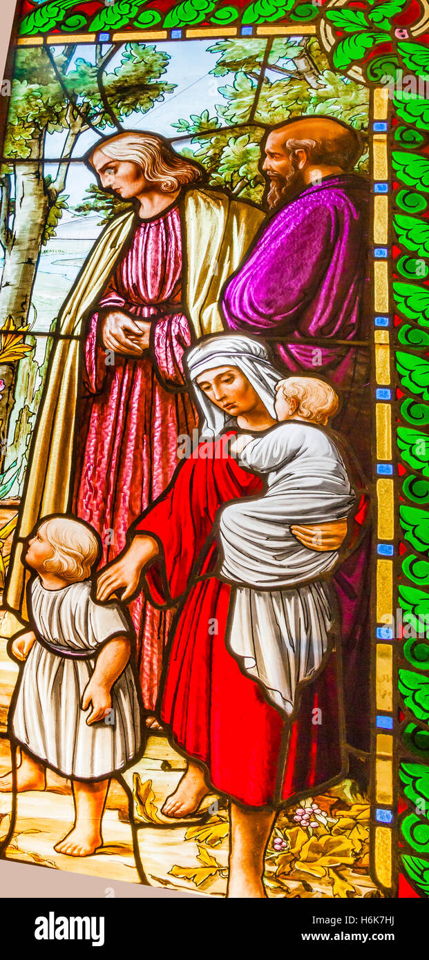 Enfants Vitraux Basilique Apôtre Templo de Belen Belen Temple de paroisse de l'Immaculada Corzaon de Maria Guanajuato Mex Banque D'Images