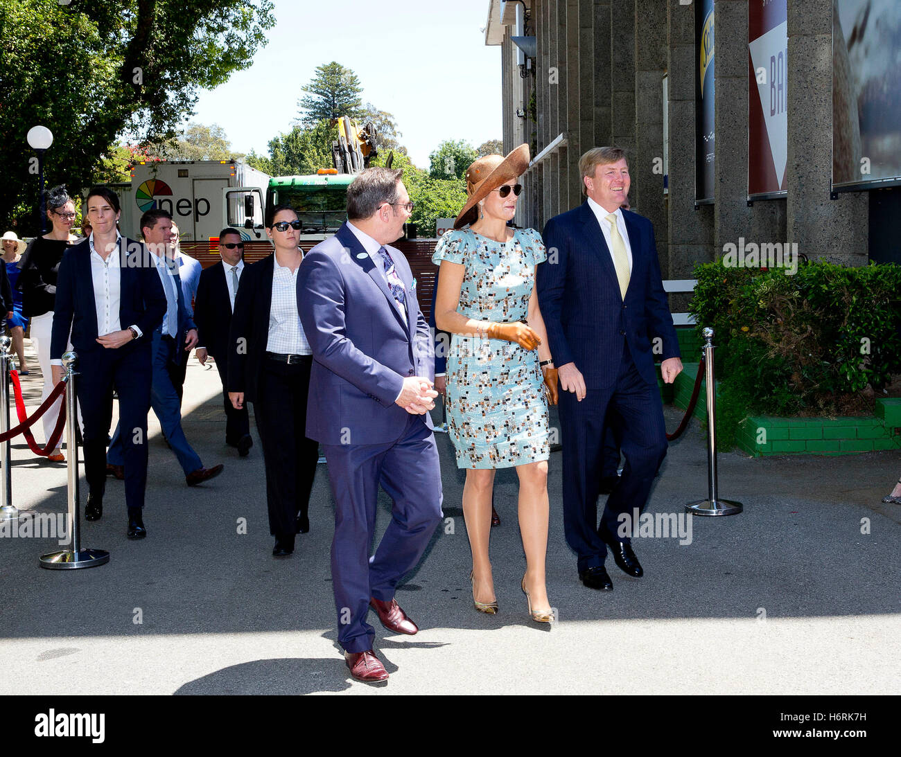 Perth, Australie. 31 octobre, 2016. Maxima la reine et le roi Willem-Alexander des Pays-Bas lors de la deuxième journée de la visite du couple royal à l'Australie au cours d'une visite de l'Université Curtin de Perth, en Australie, 31 octobre 2016. Le couple royal néerlandais sont en ce moment sur une visite de cinq jours en Australie. Photo : PRE/Albert Nieboer - Les Pays-bas ET LA FRANCE - - AUCUN FIL - SERVICE/dpa/Alamy Live News Banque D'Images