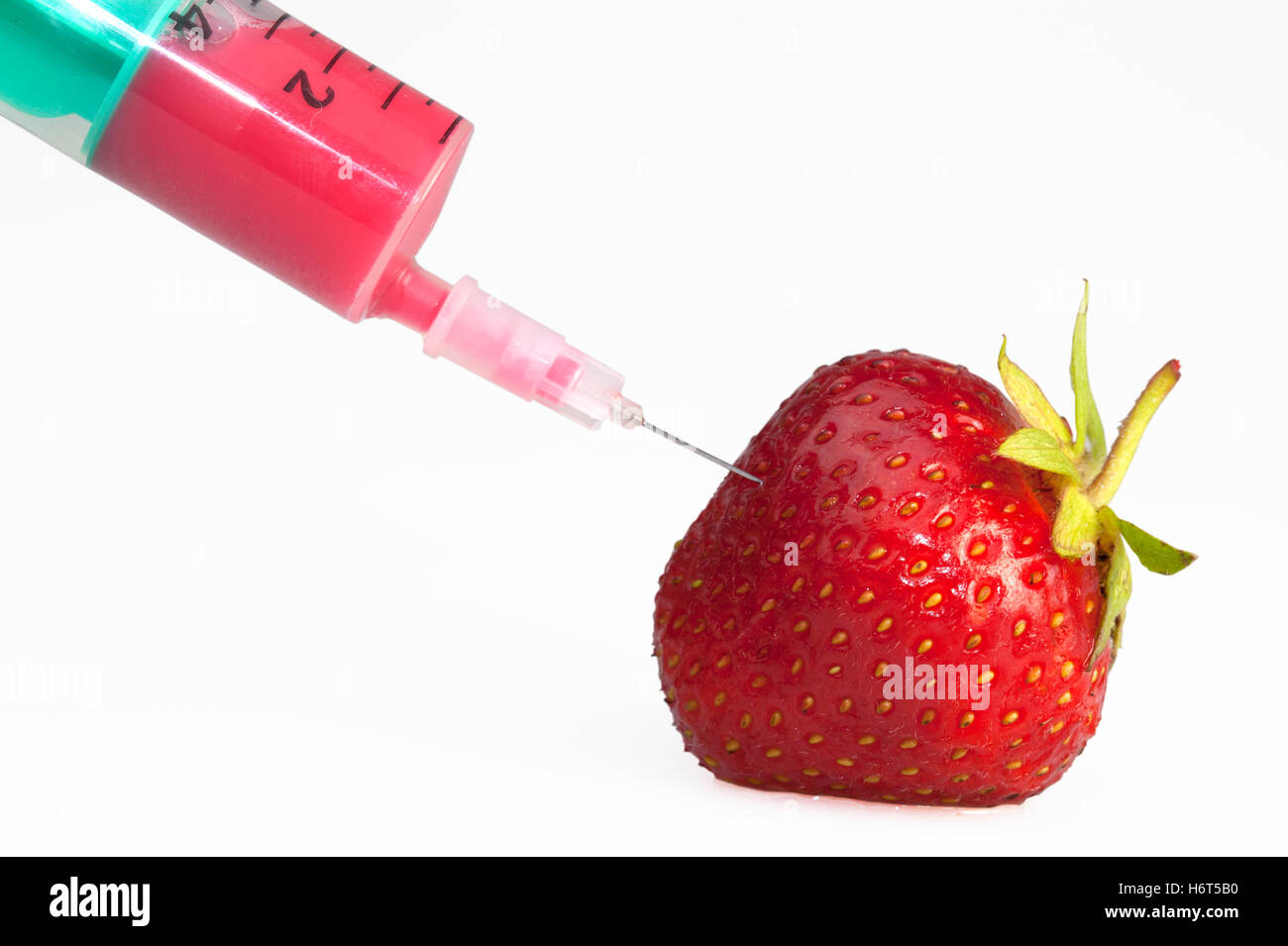 Avec les pesticides pulvérisés / Fraise Banque D'Images