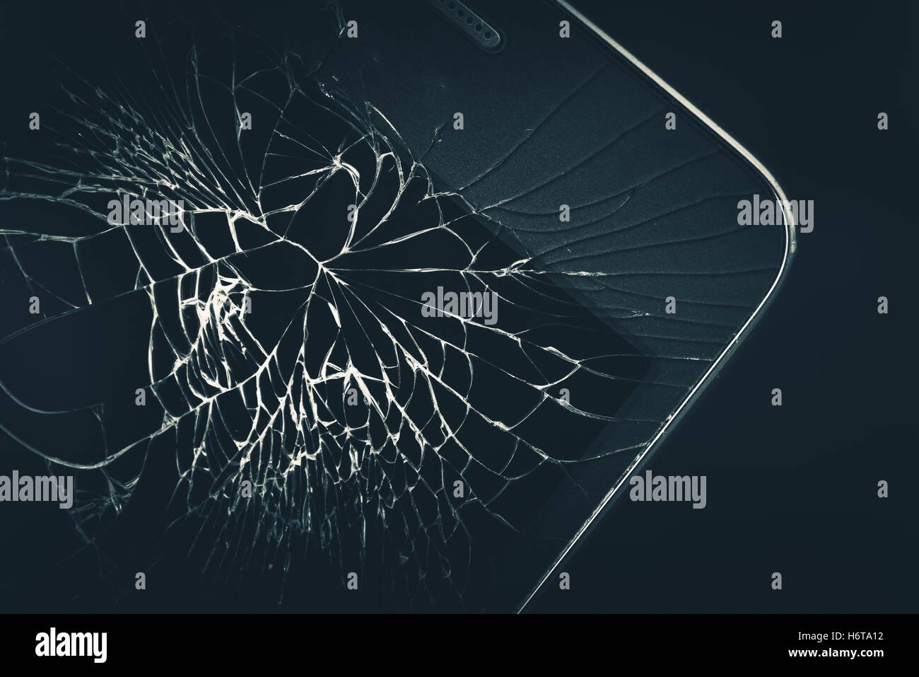 Affichage casse cellulaire photo gros plan. Broken Smartphone. Banque D'Images