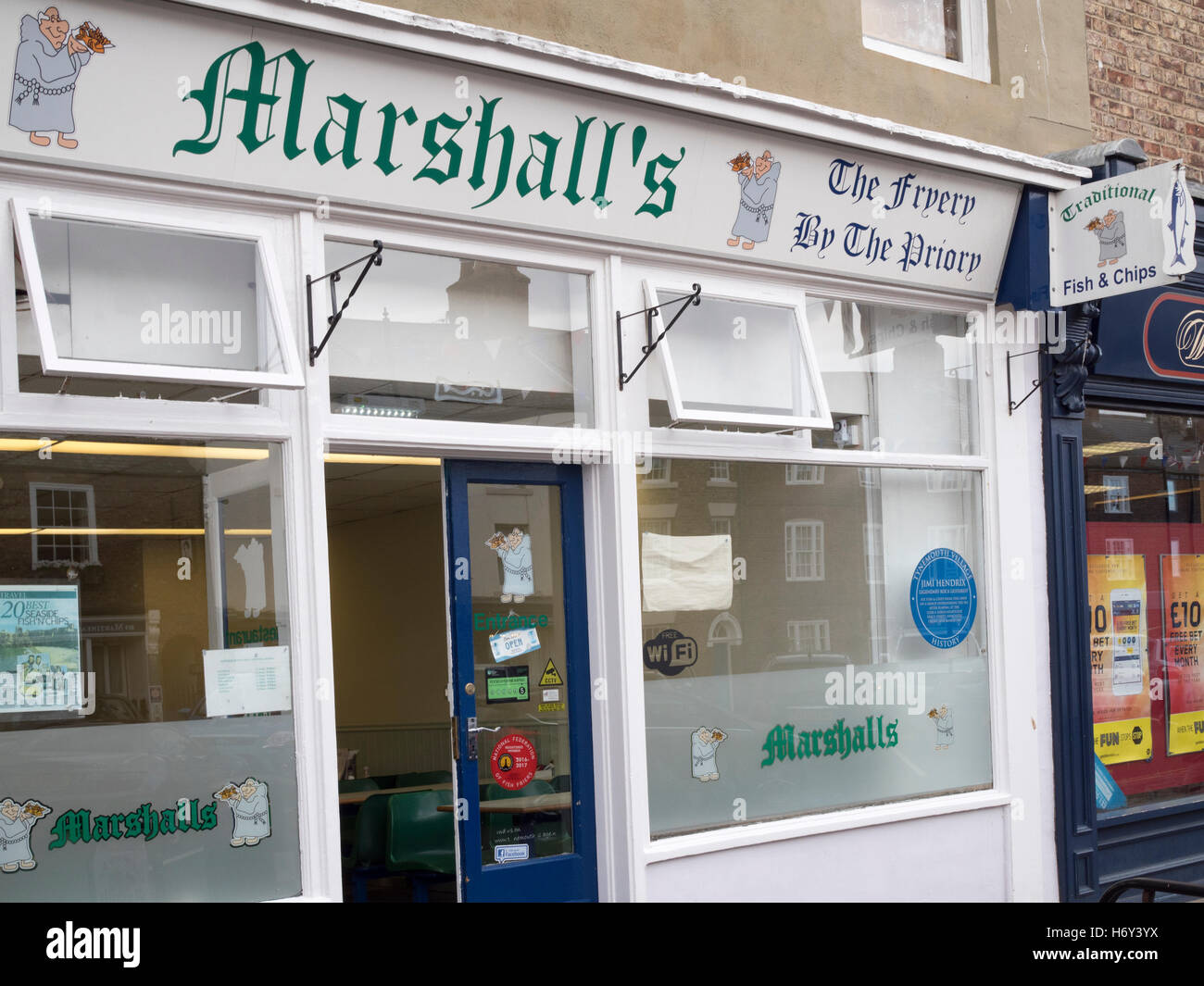 Marshall's Fish and Chip Shop, rue Front, Tynemouth, North Shields, Tyne and Wear, England, UK Banque D'Images